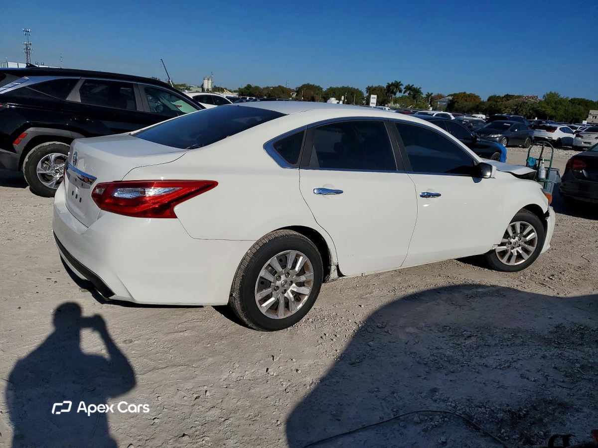 Nissan Altima 2017