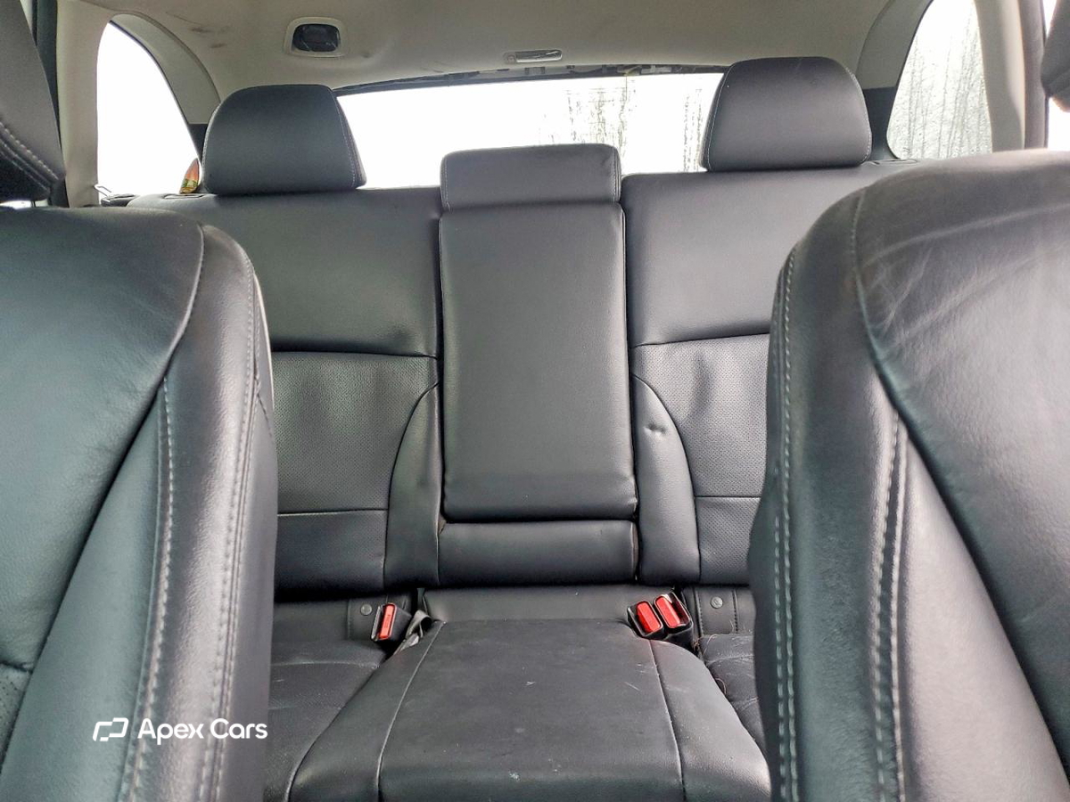 Subaru Outback 2016