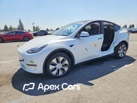 Tesla Model Y 2023 - Image 1 of 14