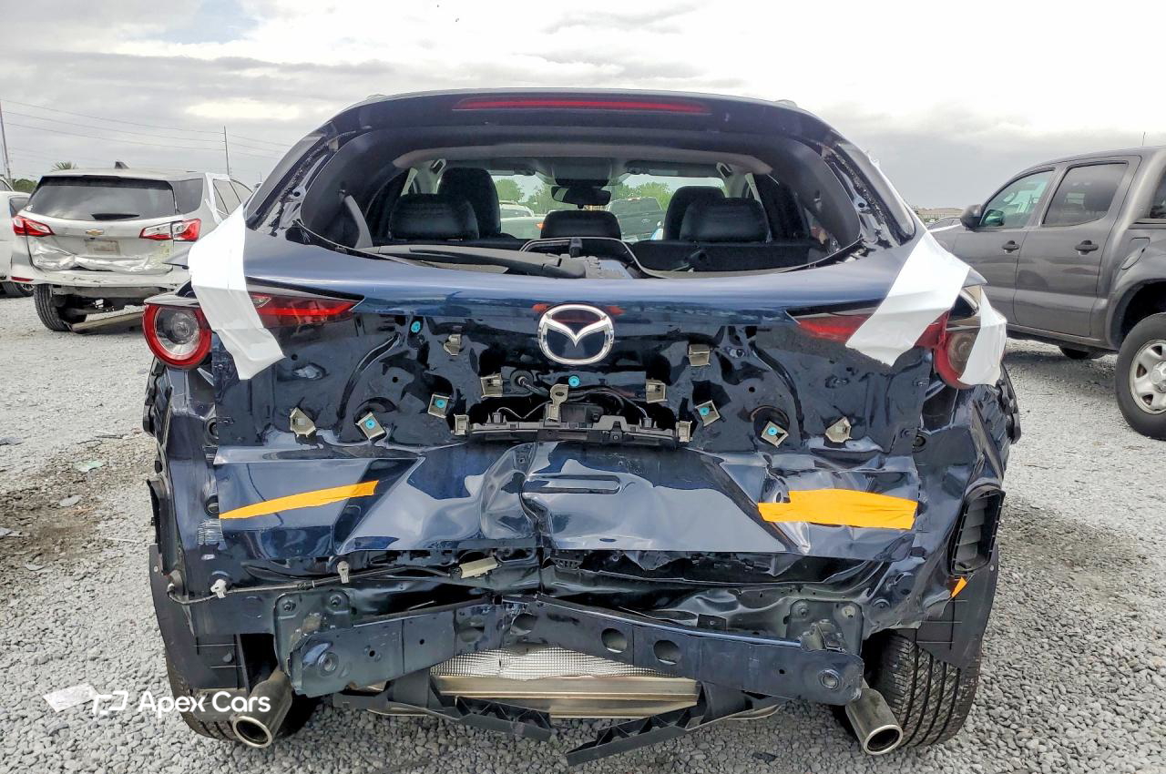 Mazda CX-30 2025