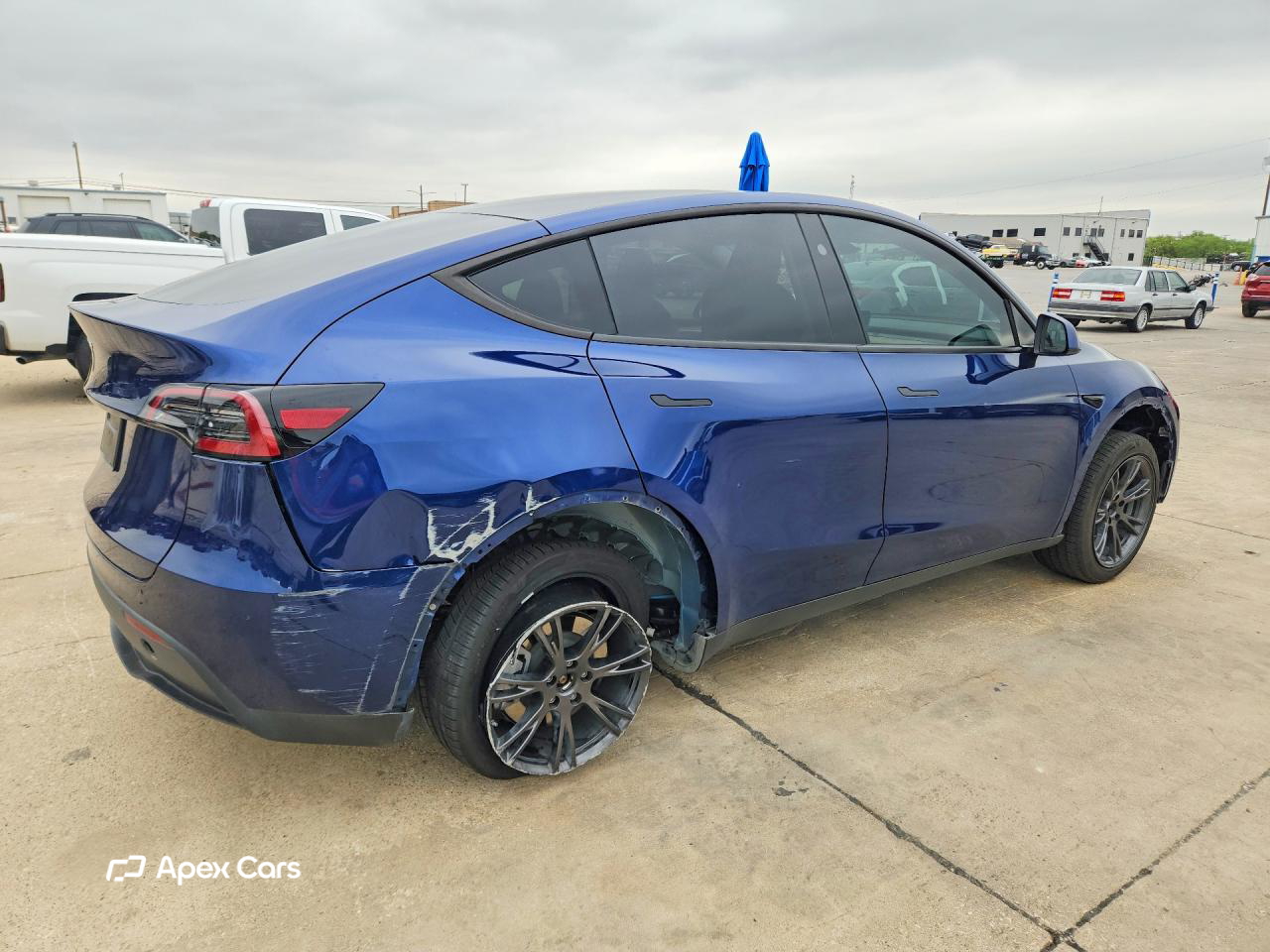 Tesla Model Y 2024