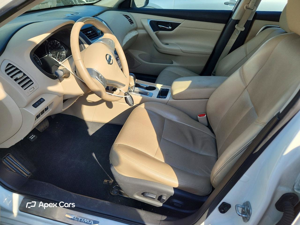 Nissan Altima 2016