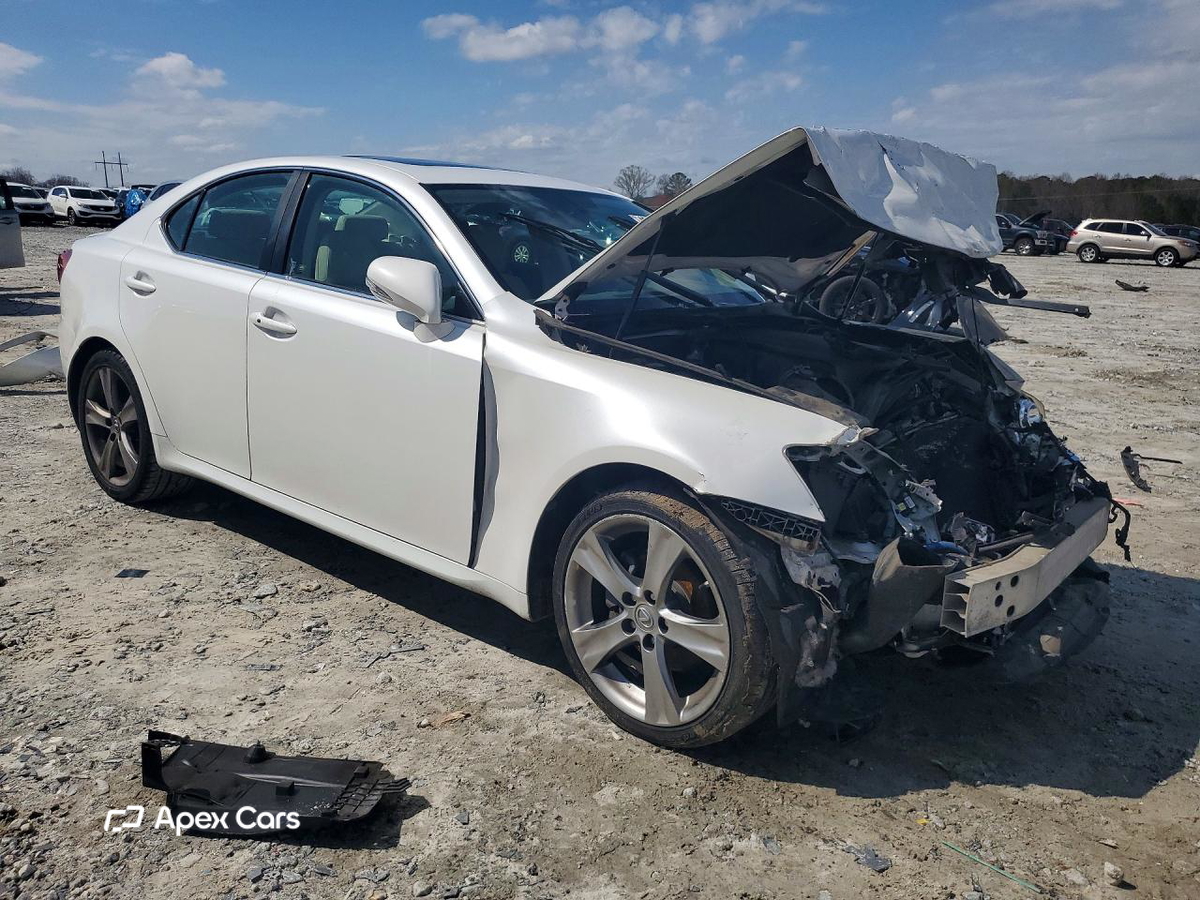 Lexus IS 2011