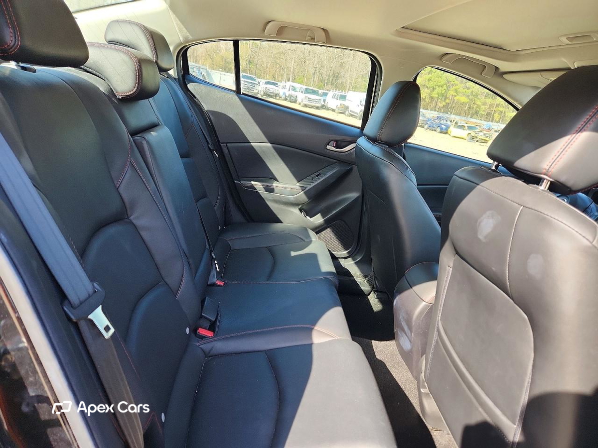 Mazda 3 2015