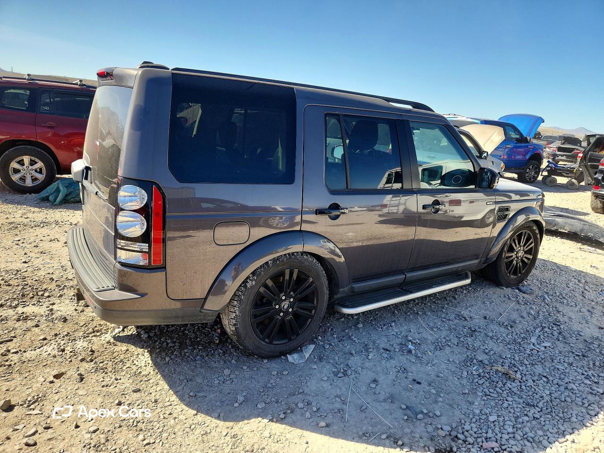 Land Rover LR4 2016