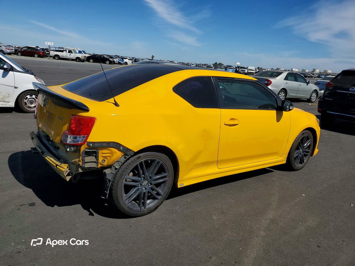 Scion tC 2012