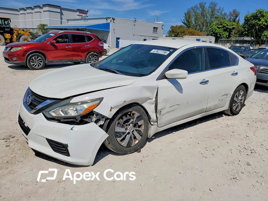 Nissan Altima 2018 - Image 1 of 5