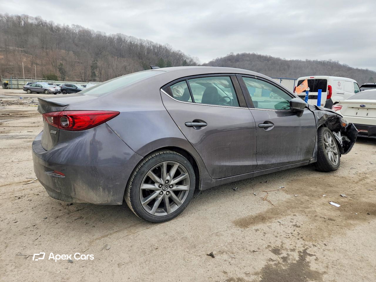 Mazda 3 2018