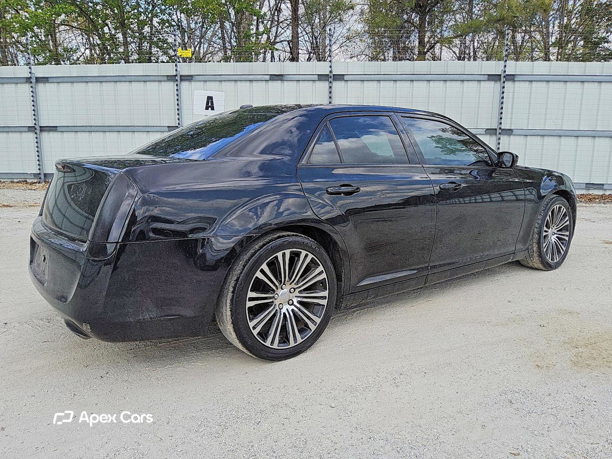 Chrysler 300 2013