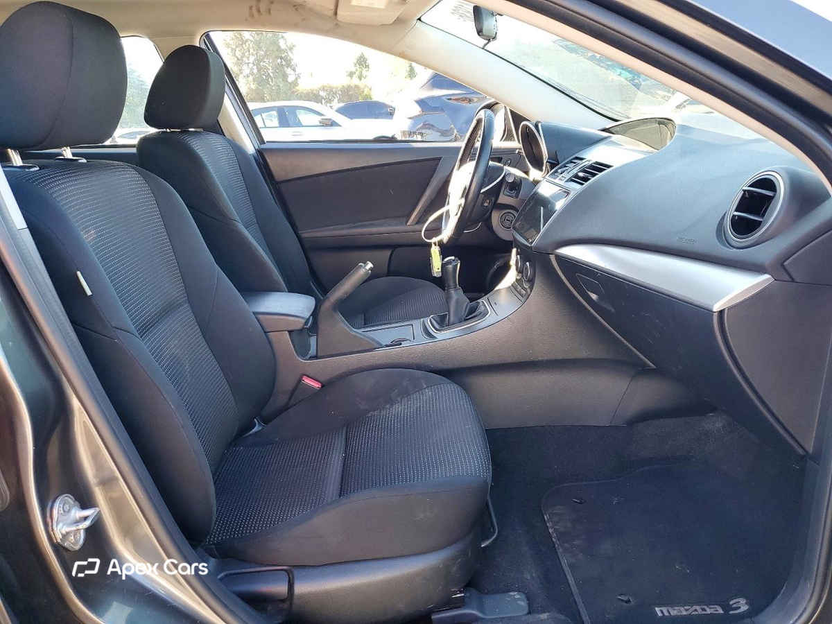 Mazda 3 2013