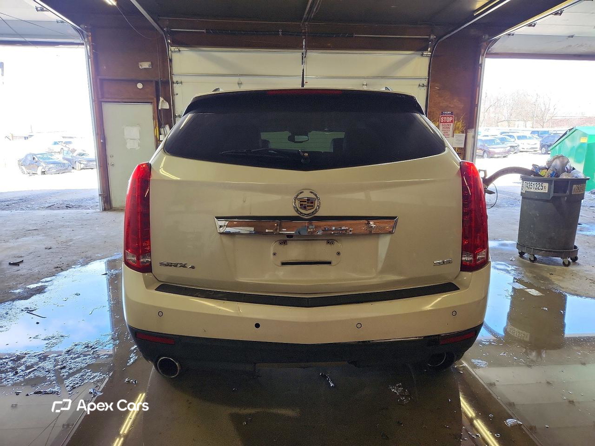Cadillac SRX 2012