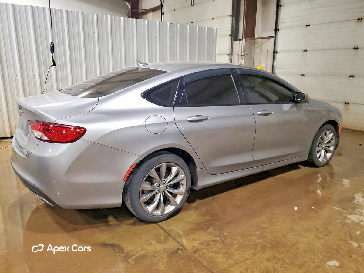 Chrysler 200 2015