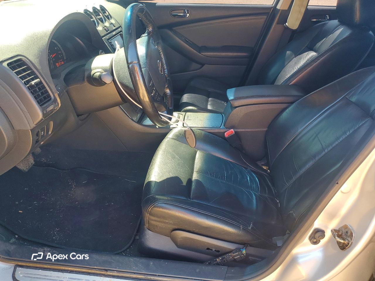 Nissan Altima 2010