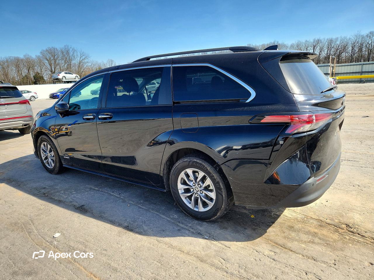 Toyota Sienna 2021