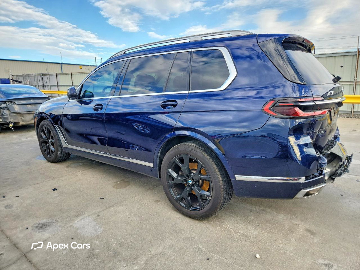 BMW X7 2023