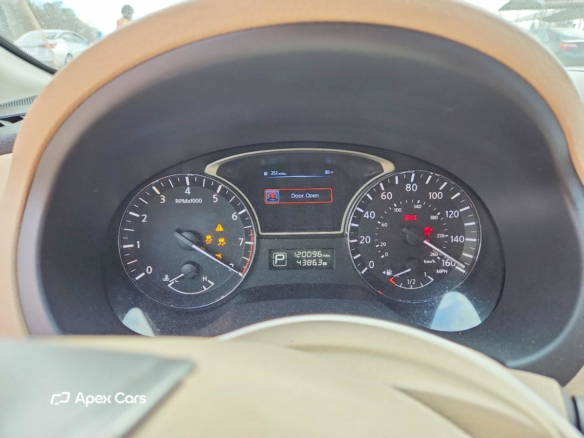 Nissan Altima 2014