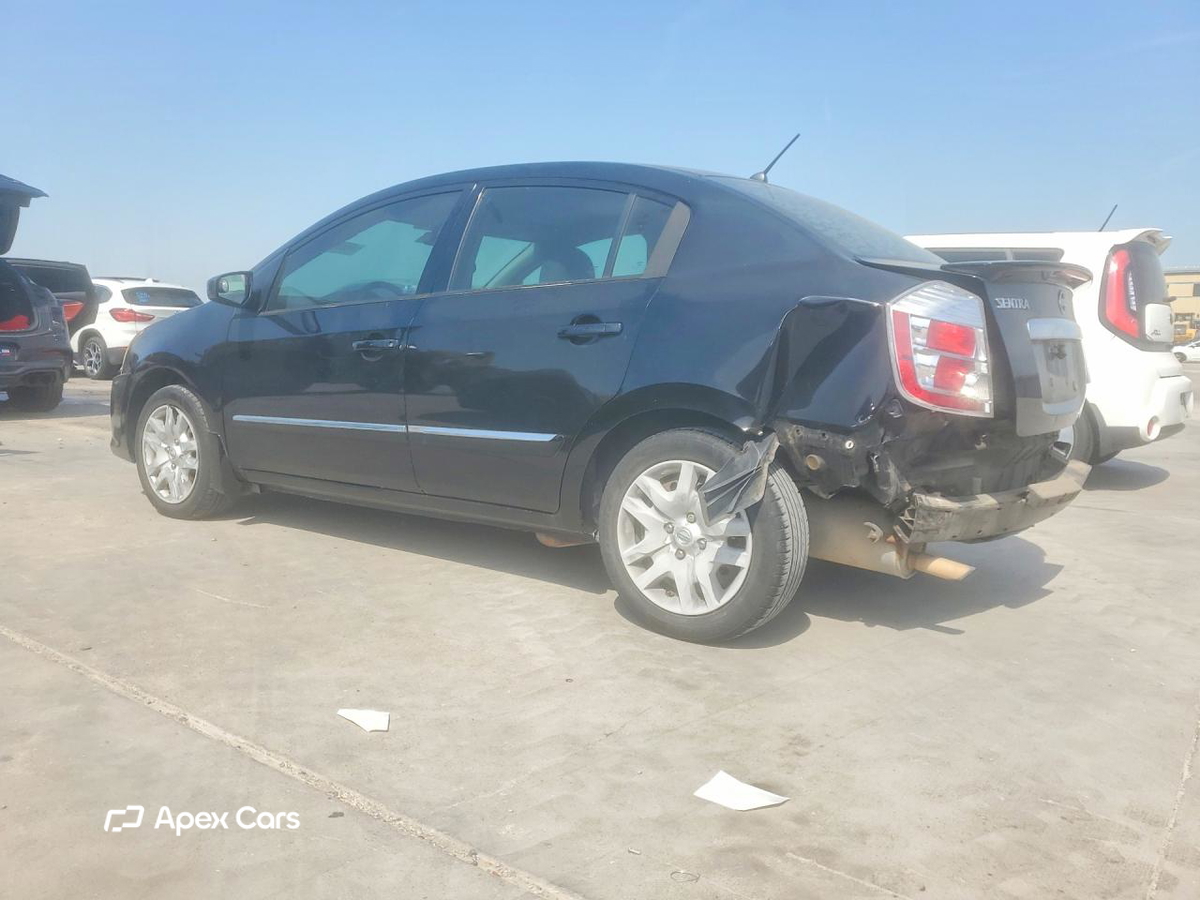 Nissan Sentra 2012
