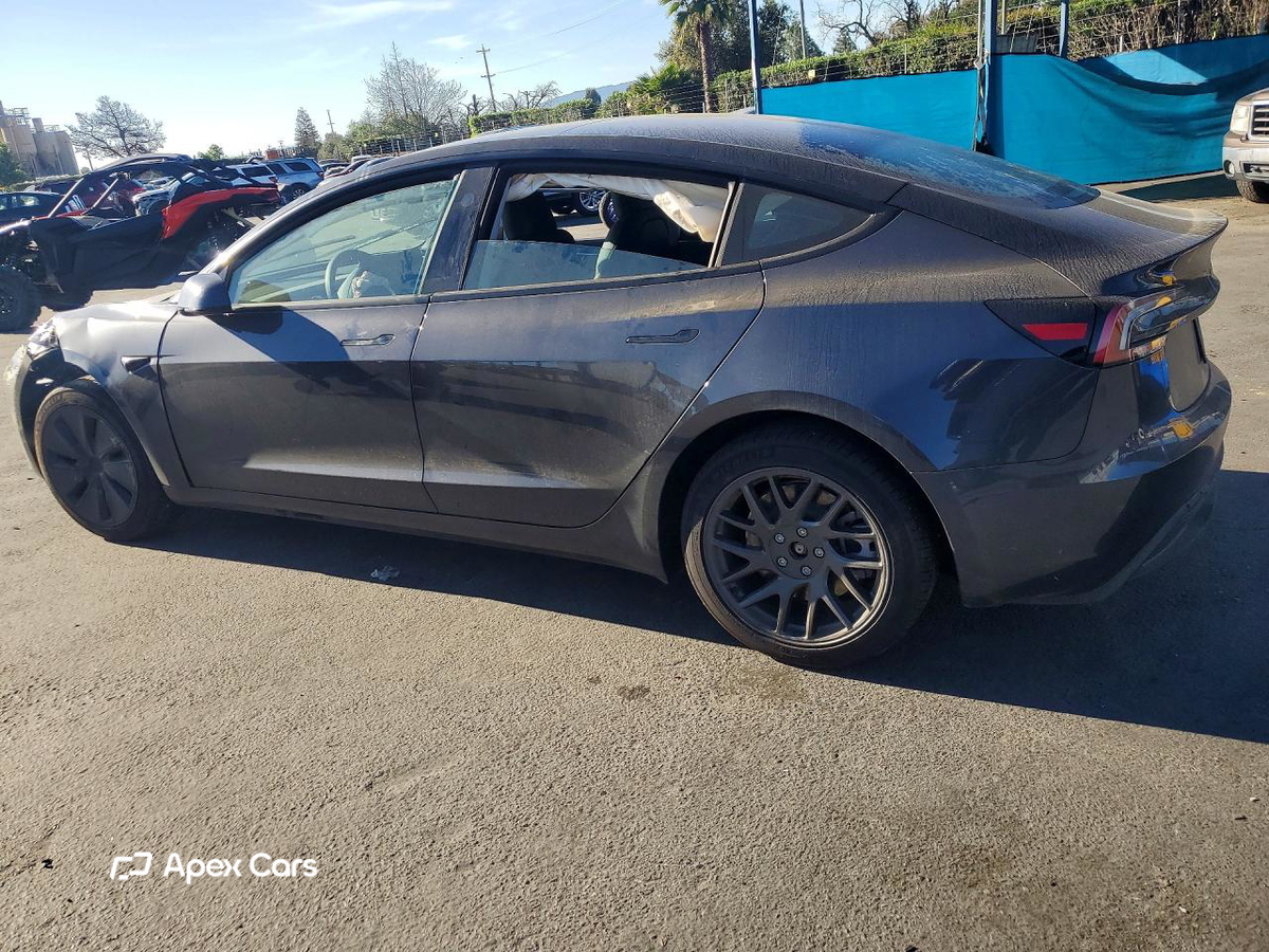 Tesla Model 3 2026