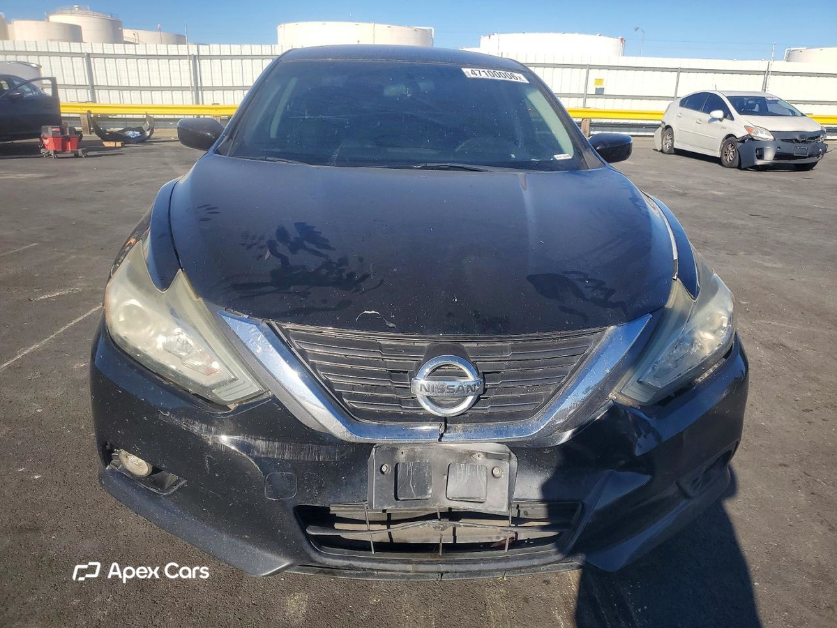 Nissan Altima 2017