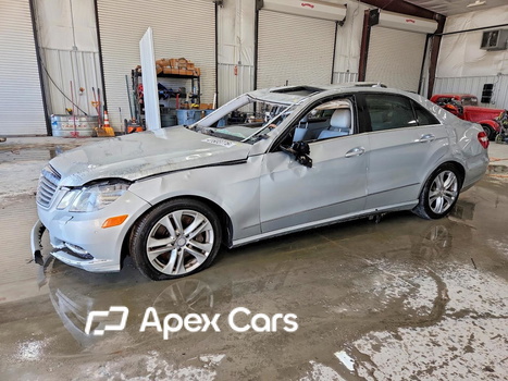 Mercedes-Benz E-klasse 2011 - Image 1 of 12