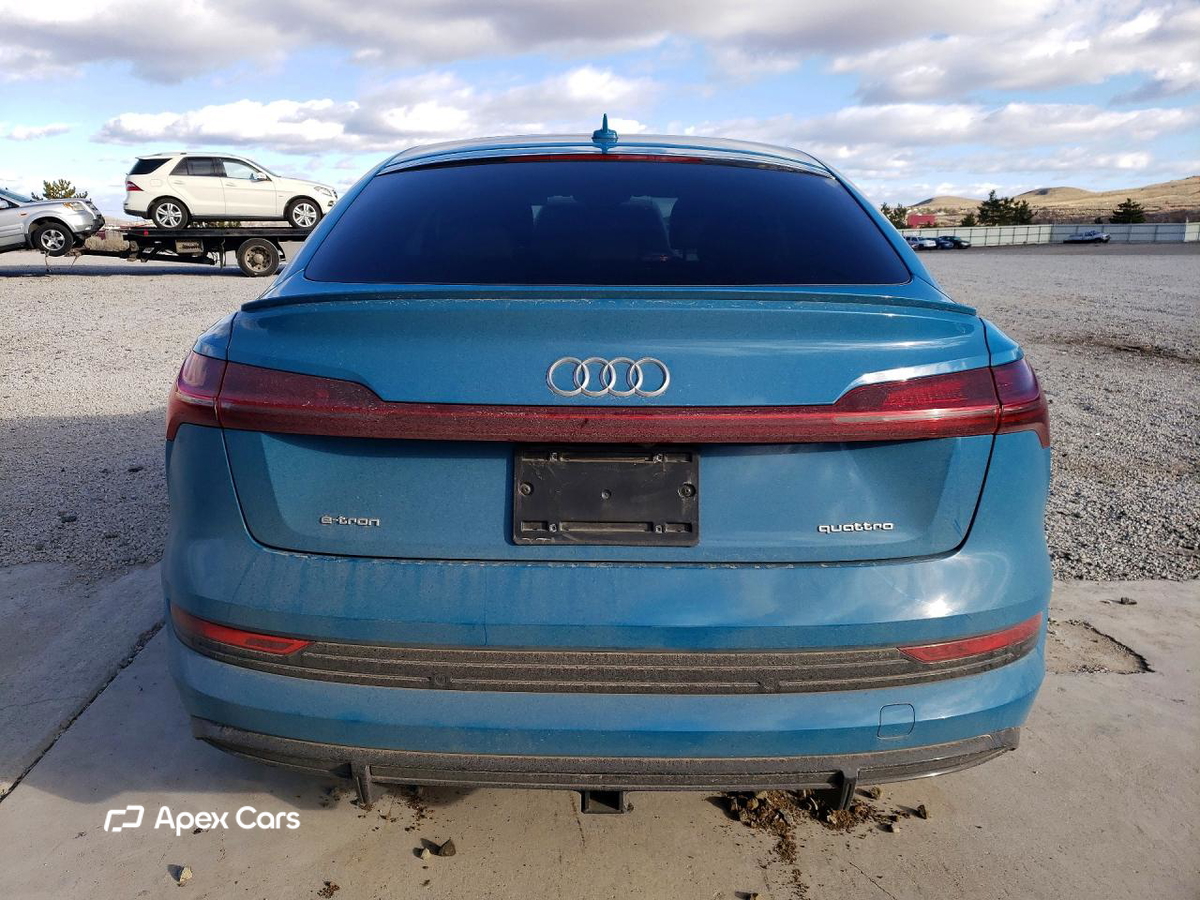 Audi e-tron 2021