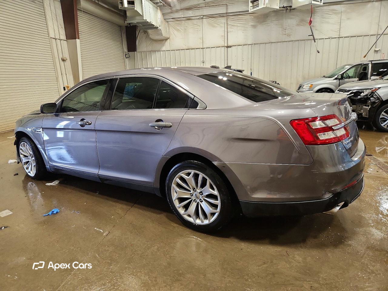 Ford Taurus 2013