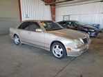 Mercedes-Benz  2001