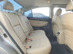 Subaru Legacy 2015