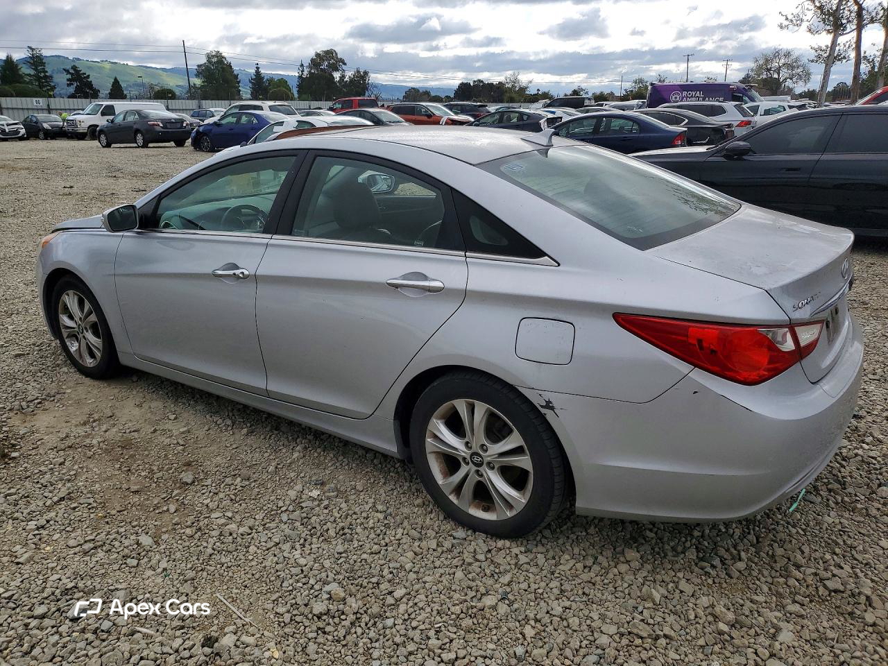 Hyundai Sonata 2011