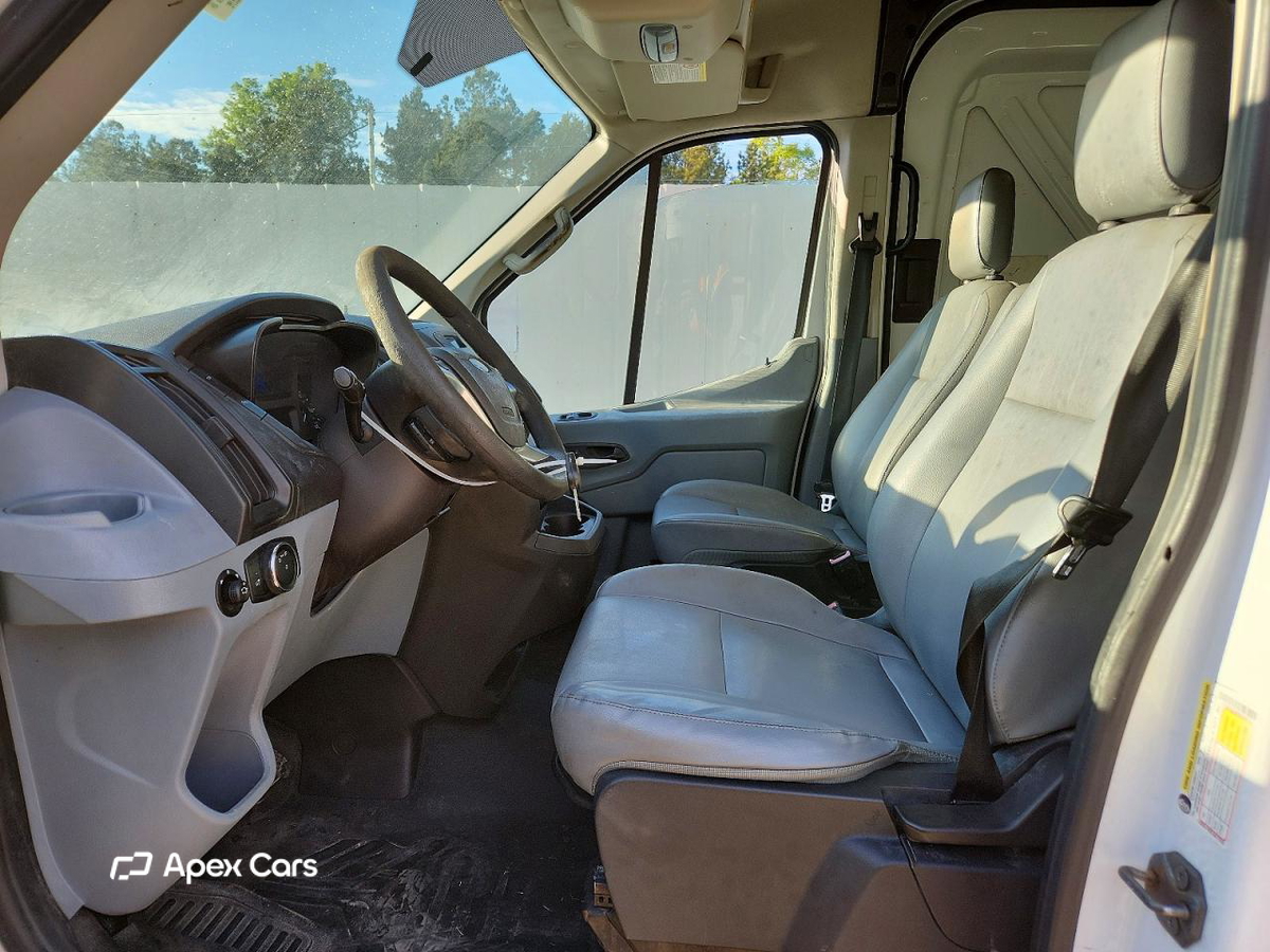 Ford Transit 2015