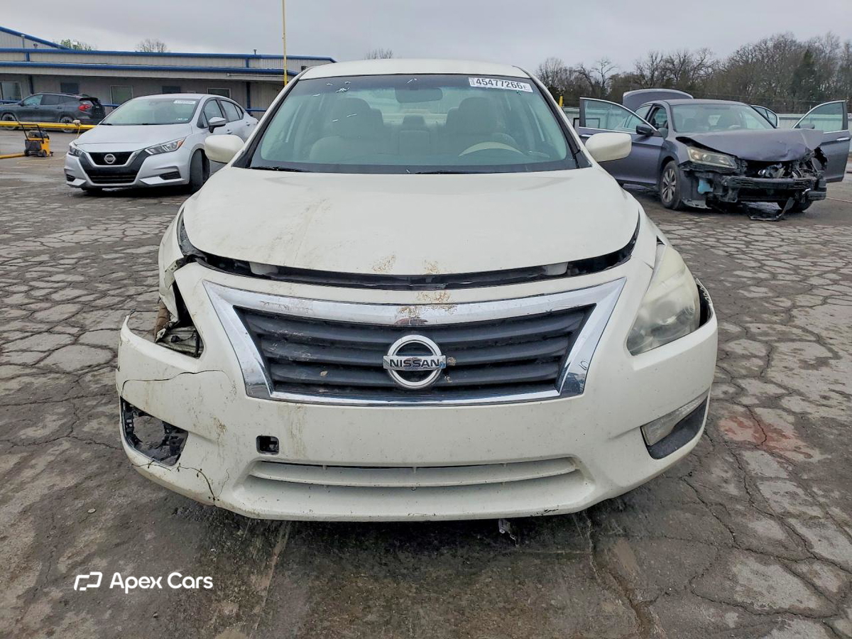 Nissan Altima 2014