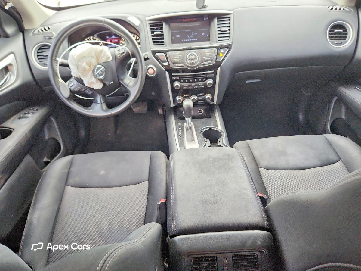 Nissan Pathfinder 2017