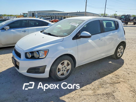 Chevrolet Sonic 2015 - Image 1 of 12