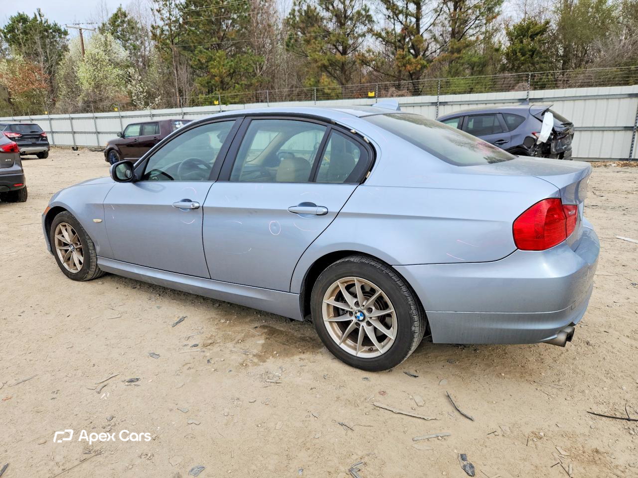 BMW Series 3 2010