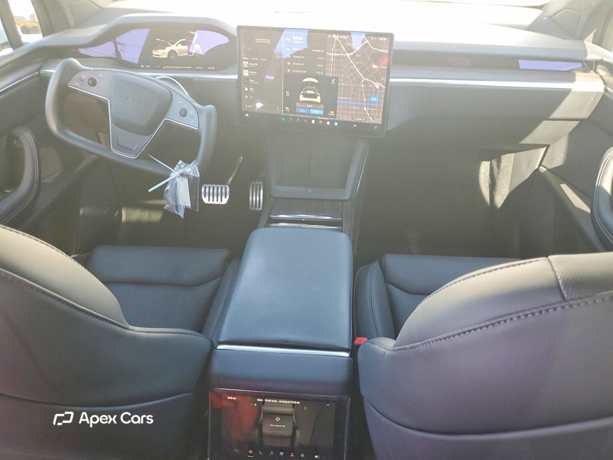 Tesla Model X 2022