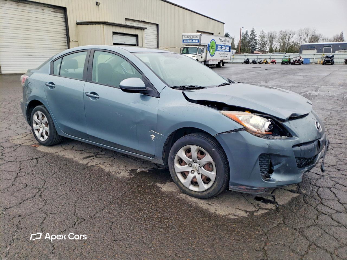Mazda 3 2013