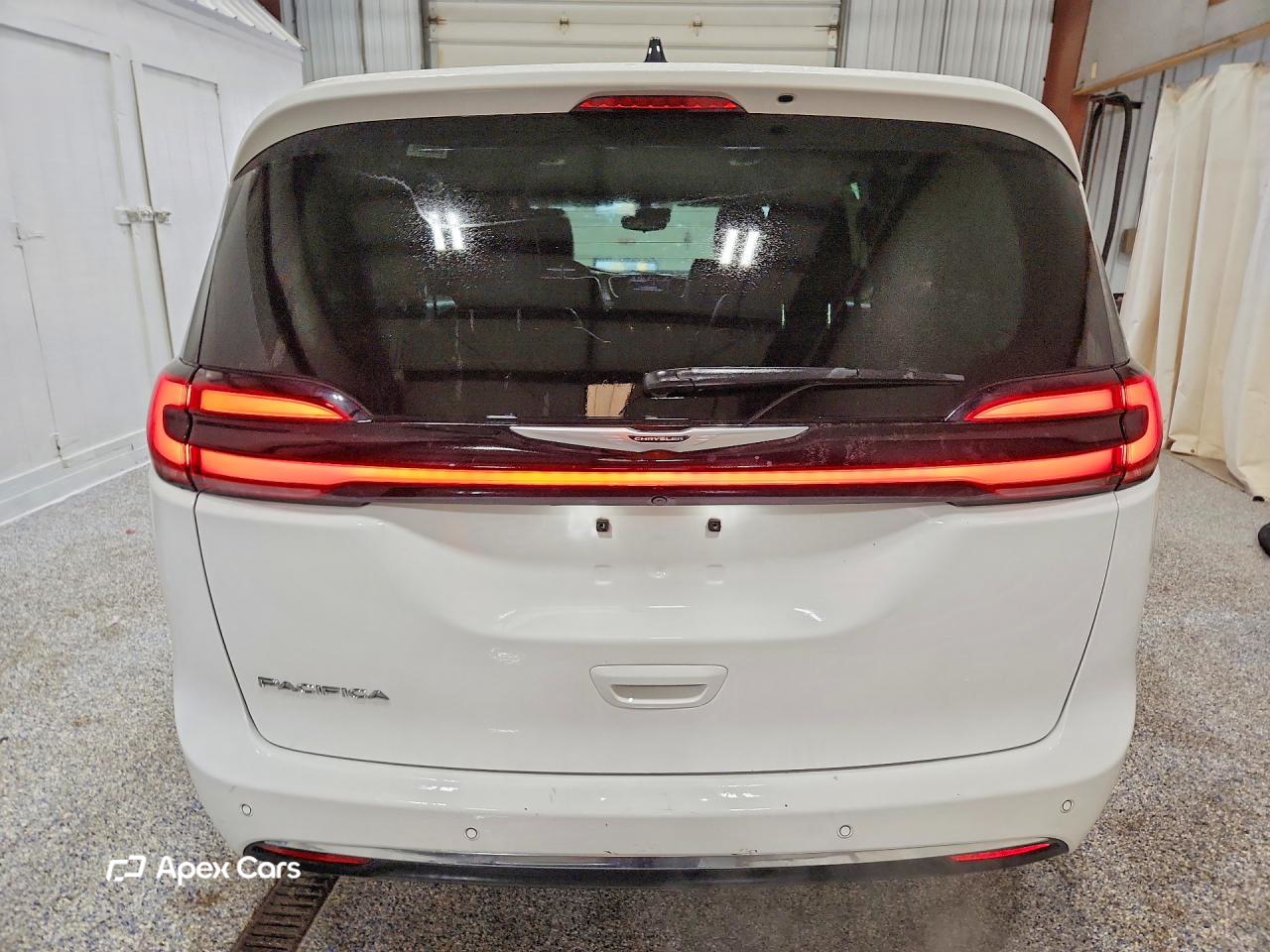 Chrysler Pacifica 2024