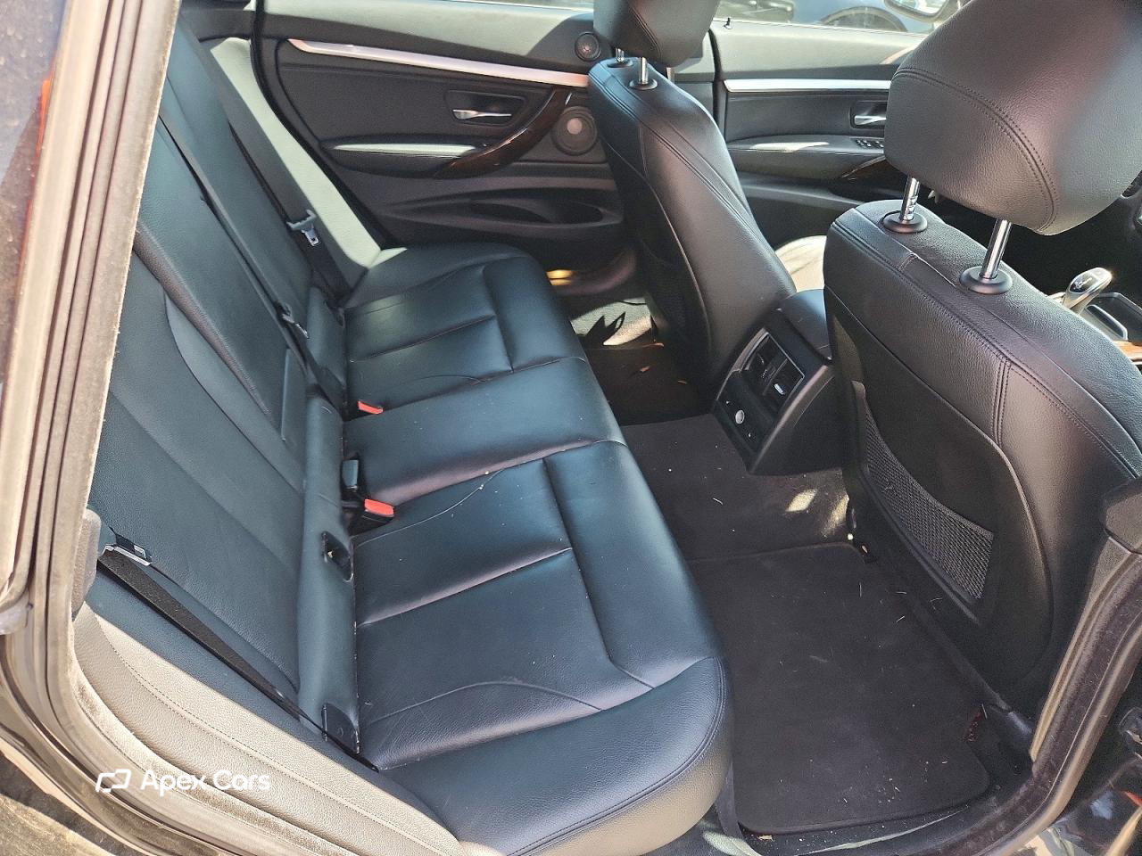 BMW Series 3 2016
