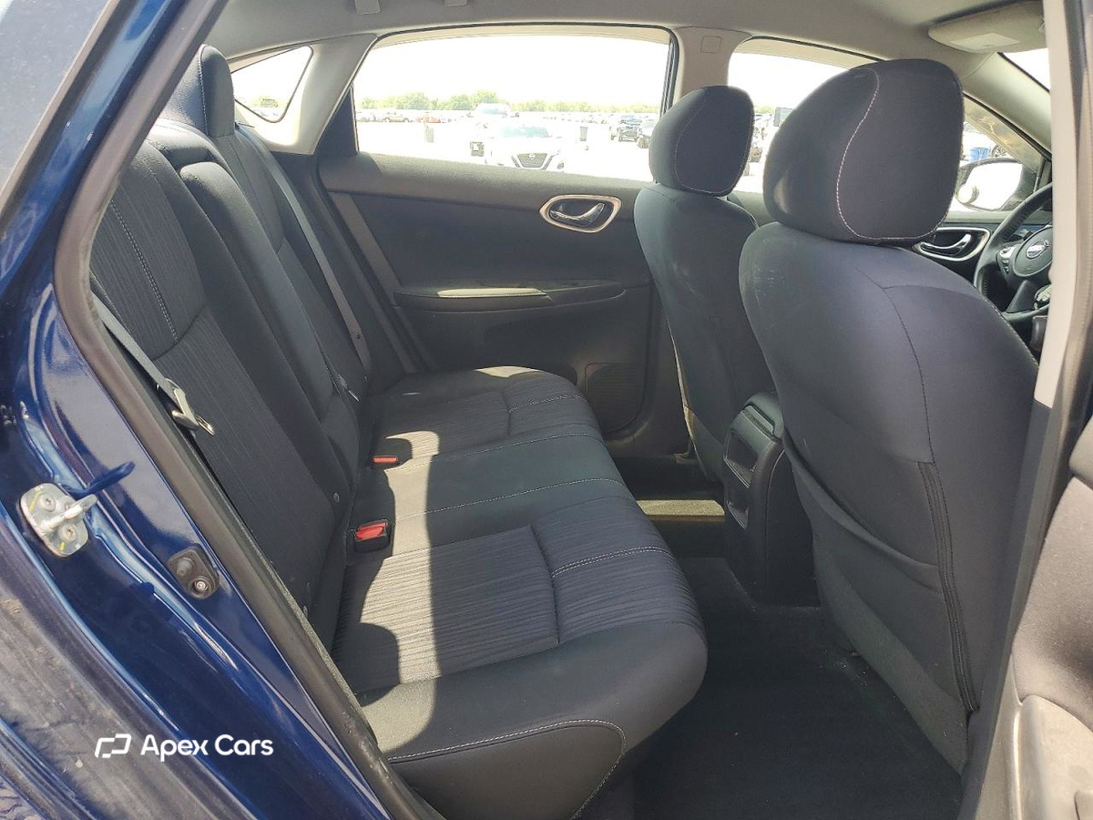 Nissan Sentra 2016