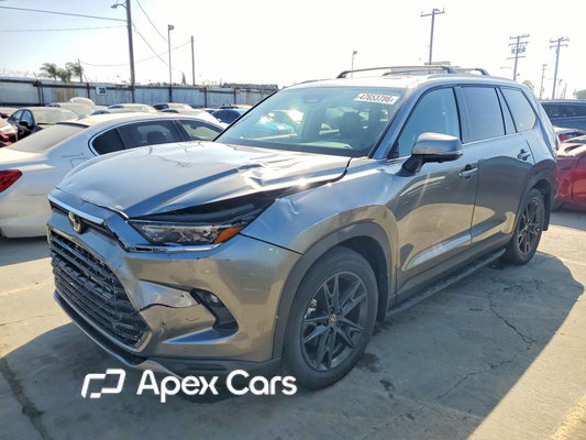 Toyota Highlander 2026 - Image 1 of 13