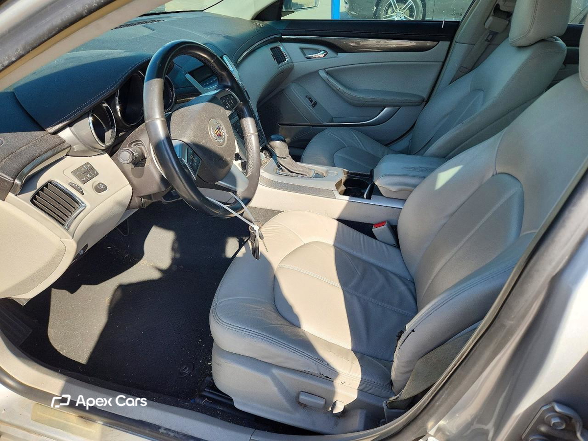 Cadillac CTS 2011