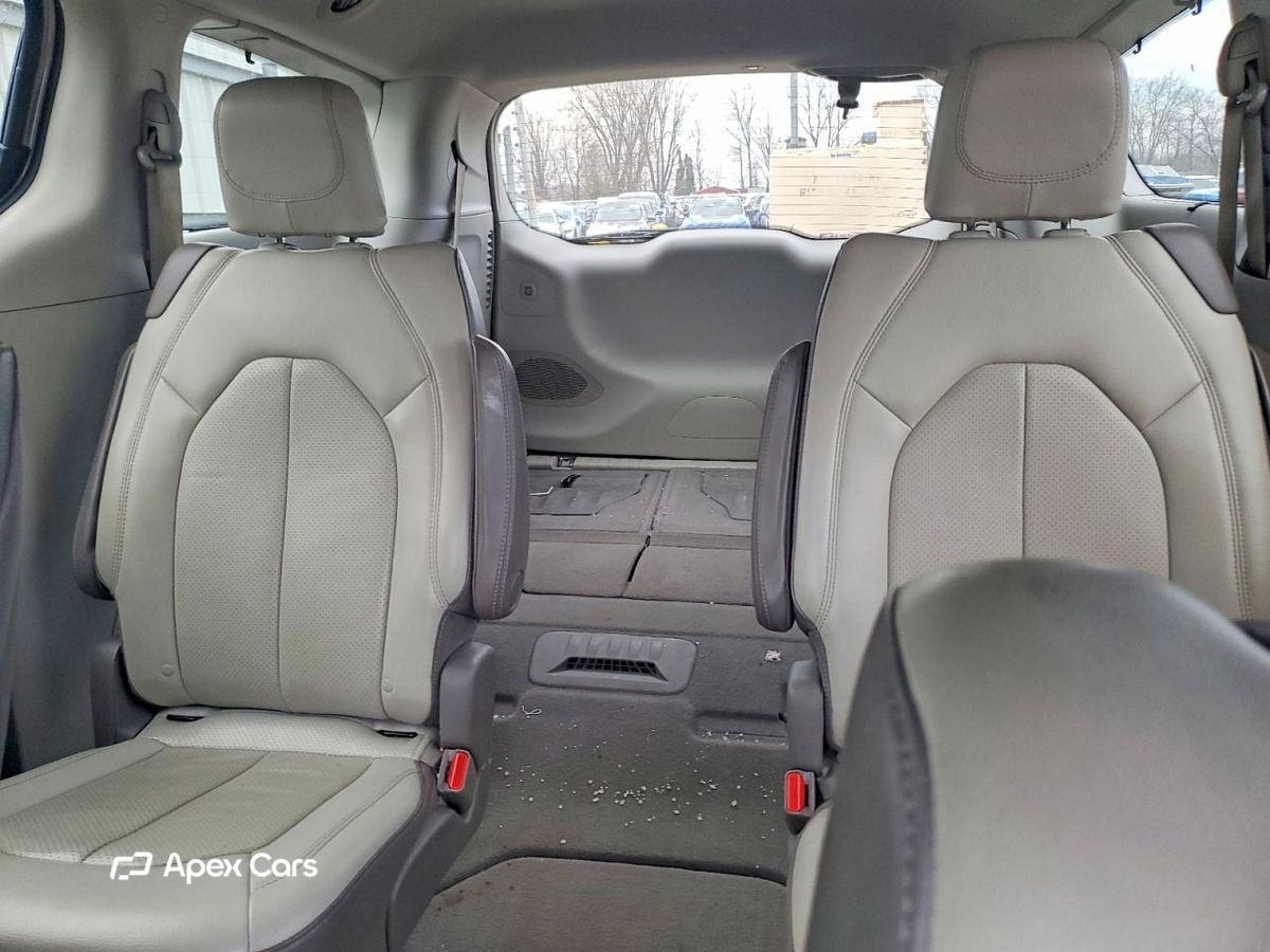 Chrysler Pacifica 2017