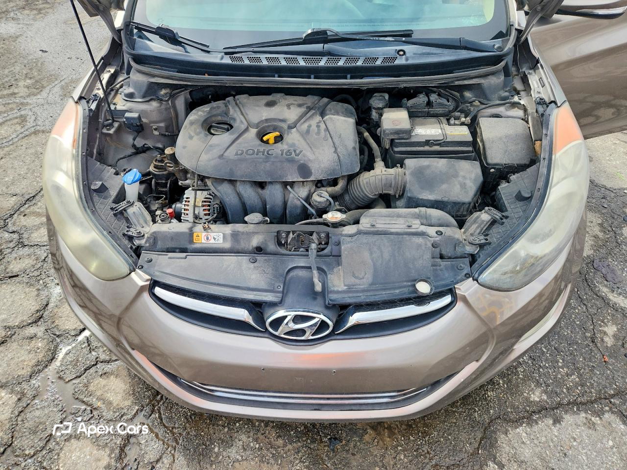 Hyundai Elantra 2013