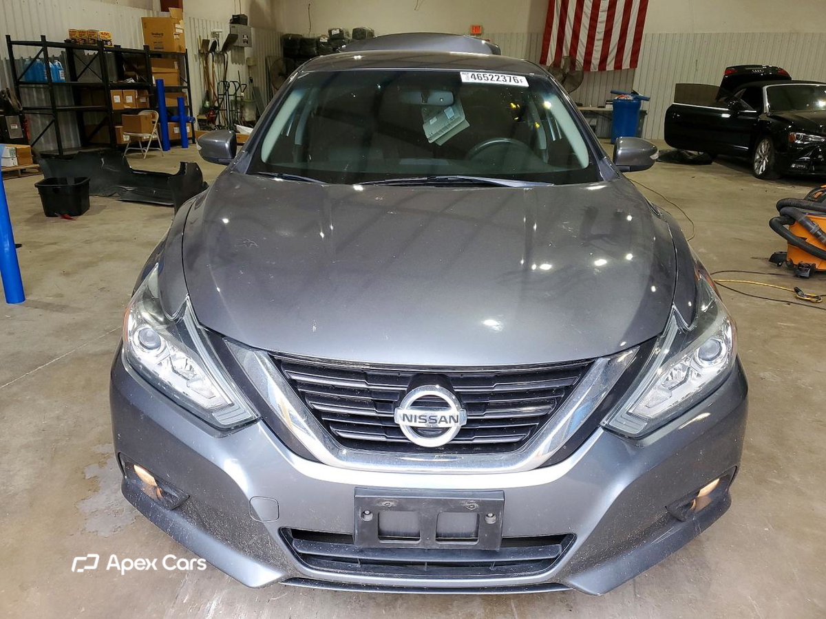 Nissan Altima 2018