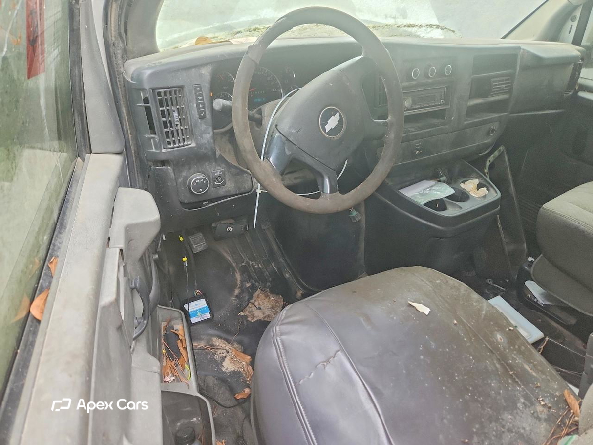 Chevrolet Express 2009