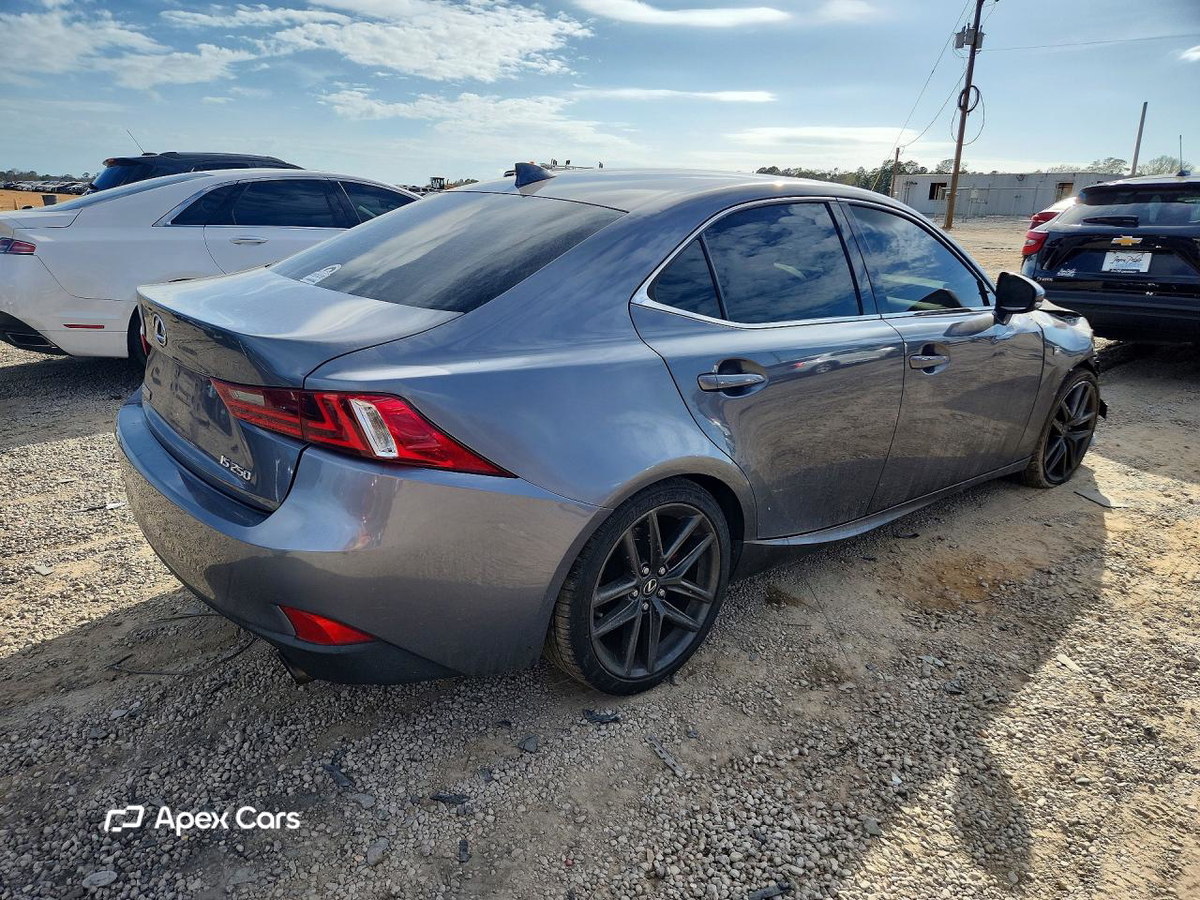 Lexus IS 2014