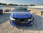 Hyundai Elantra 2021