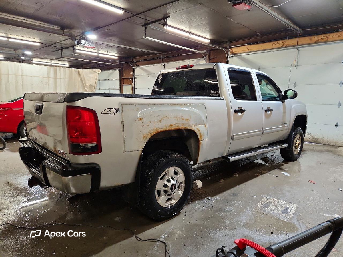GMC Sierra 2013