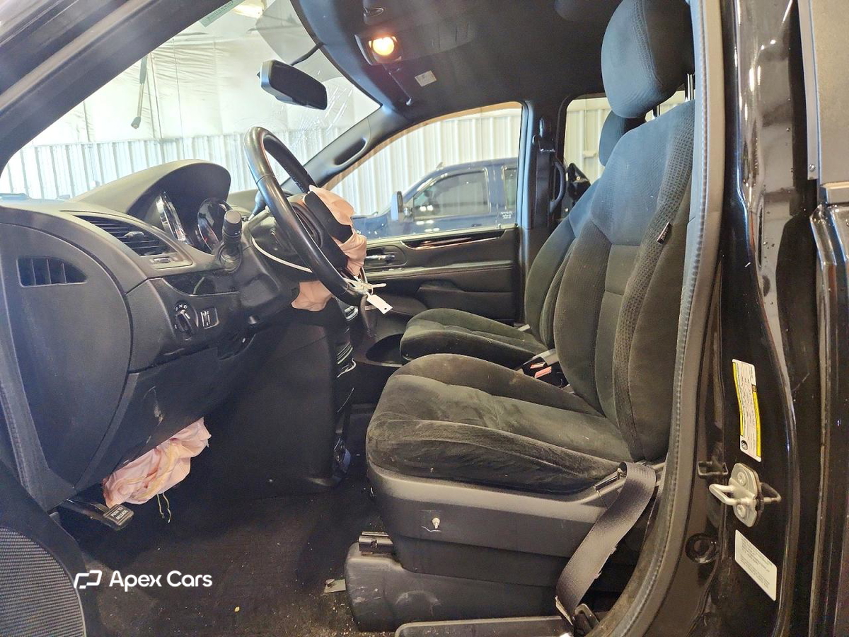 Dodge Caravan 2016