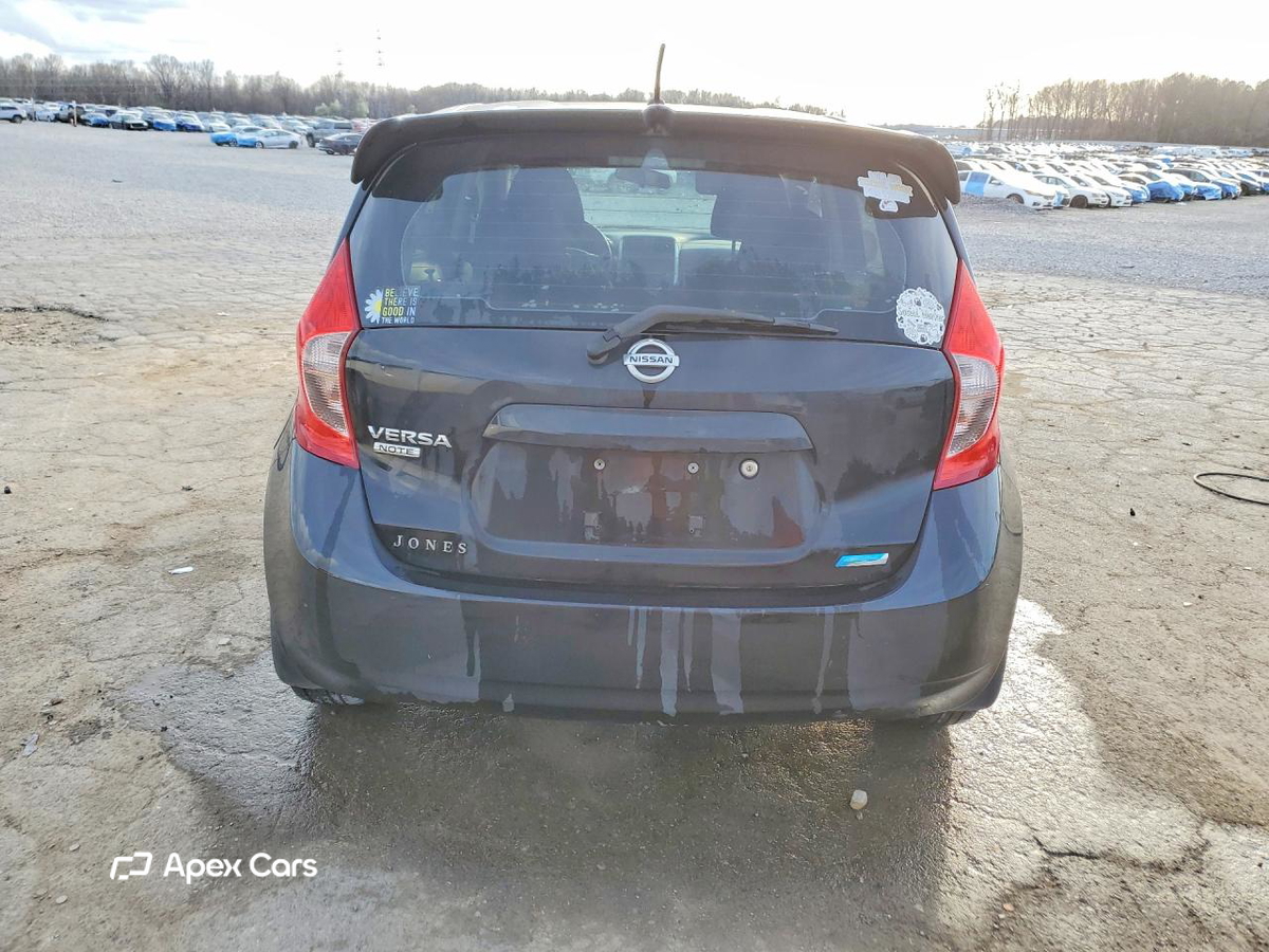 Nissan Versa 2014